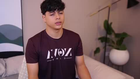 Snapshot of ethan_occonor chatting on October 8, 12:47 pm ethan_occonor online show from October 8, 12:47 pm