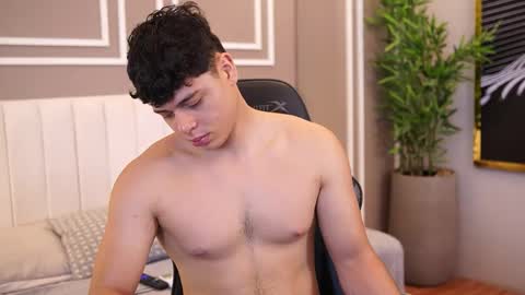 ethan_occonor online show from May 8, 1:27 pm