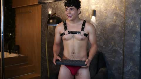 ethan_occonor online show from May 19, 1:56 am