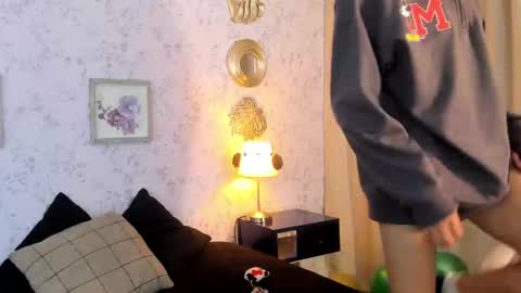 Snapshot of ethan_qop chatting on March 18, 11:35 am Ethan online show from March 18, 11:35 am