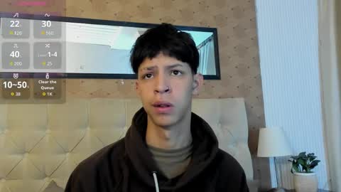 Snapshot of ethan_qop chatting on April 4, 11:29 am Ethan online show from April 4, 11:29 am