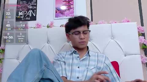 Ethan online show from November 10, 9:14 pm