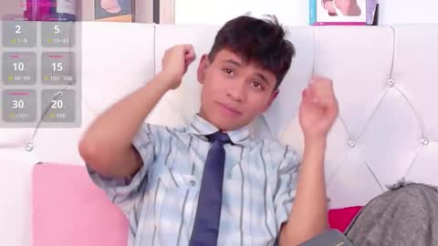 Ethan online show from January 14, 8:14 pm