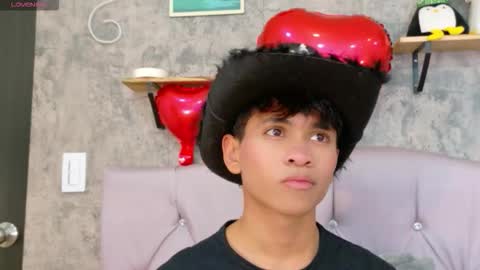 Ethan online show from February 17, 8:26 pm