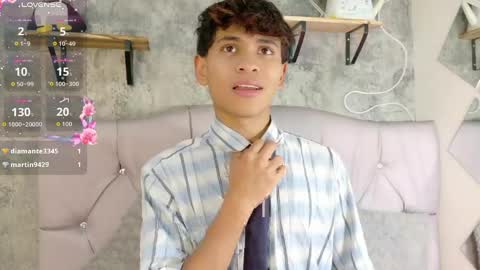Snapshot of ethan_westt chatting on April 17, 8:56 pm Ethan online show from April 17, 8:56 pm