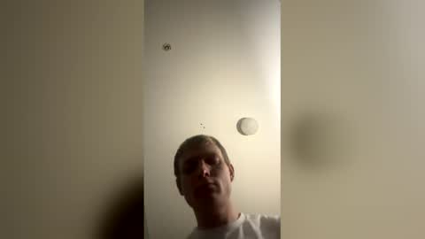 Snapshot of ethanbmx2001 chatting on March 13, 12:12 pm ethanbmx2001 online show from March 13, 12:12 pm