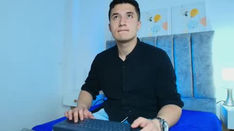 Snapshot of ethanconnor_ chatting on September 29, 12:54 pm ethanconnor_ online show from September 29, 12:54 pm