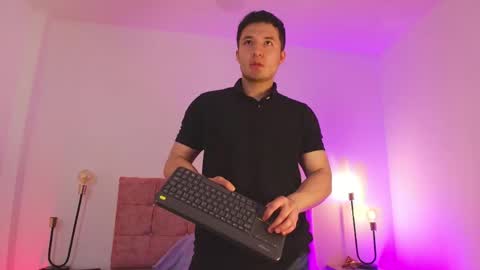 ethanconnor_ online show from May 27, 11:51 am