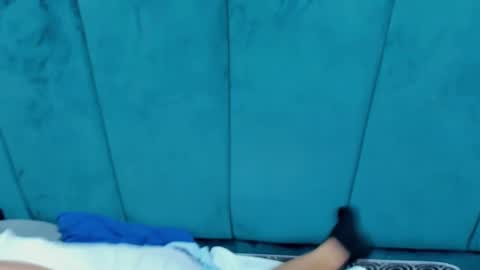 ethanlowell online show from February 18, 12:04 am