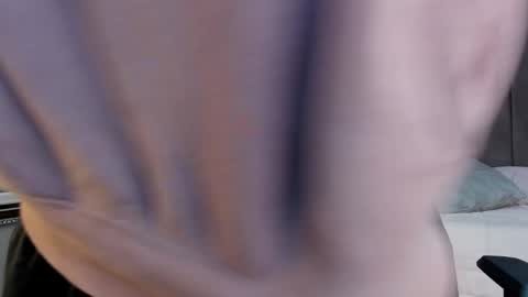 ethanlowell online show from September 16, 4:46 am