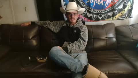 Ethan Steele online show from March 1, 2:26 am