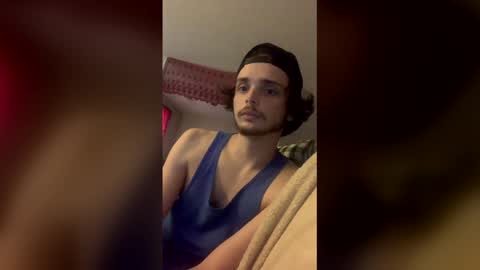 Snapshot of ethb0211 chatting on March 31, 10:10 pm ethb0211 online show from March 31, 10:10 pm