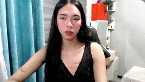 Ethan online show from June 17, 9:27 pm