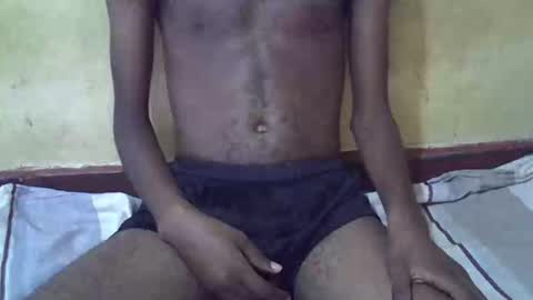 Snapshot of etrar_largedick chatting on February 12, 1:16 pm etrar_largedick online show from February 12, 1:16 pm