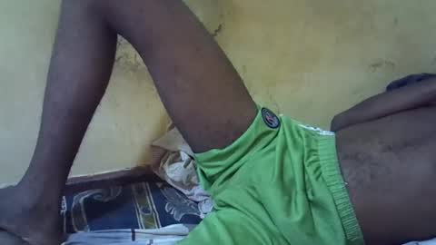Snapshot of etrar_largedick chatting on March 2, 1:58 am etrar_largedick online show from March 2, 1:58 am