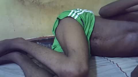 Snapshot of etrar_largedick chatting on March 7, 8:55 pm etrar_largedick online show from March 7, 8:55 pm