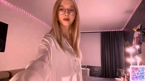 Tali online show from March 21, 1:05 pm