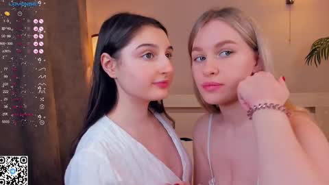Snapshot of eugeniabrainard chatting on February 16, 11:05 pm Kira and Kamila online show from February 16, 11:05 pm
