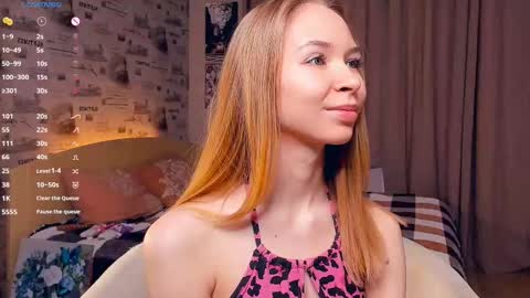 Snapshot of eugeniabrainard chatting on February 19, 7:17 am Kira and Kamila online show from February 19, 7:17 am