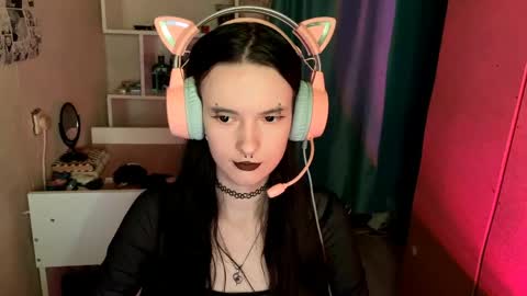 Kate online show from May 17, 5:05 am
