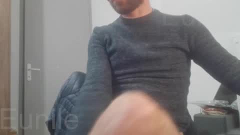 Snapshot of eunile chatting on November 5, 8:31 pm eunile online show from November 5, 8:31 pm