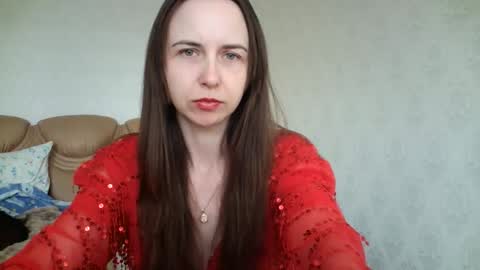 eva00186 online show from May 2, 12:10 pm