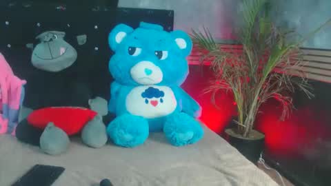 Snapshot of eva_06 chatting on February 13, 12:17 am eva_06 online show from February 13, 12:17 am