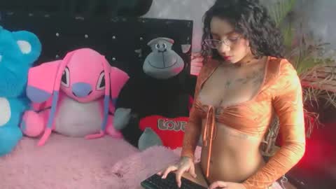 Snapshot of eva_06 chatting on February 21, 11:50 pm eva_06 online show from February 21, 11:50 pm