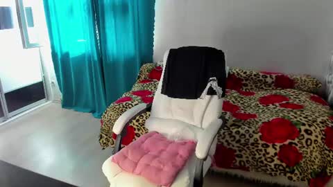 Eva online show from June 21, 8:39 am