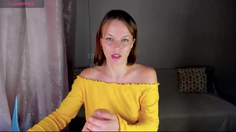 Snapshot of eva_aaaa chatting on September 25, 2:32 pm eva_aaaa online show from September 25, 2:32 pm