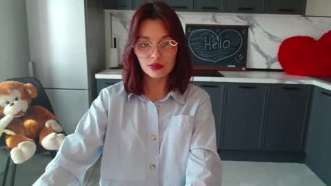 Snapshot of eva_avea chatting on March 19, 11:03 am Vanellope online show from March 19, 11:03 am