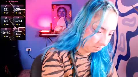 Snapshot of eva_brooks1 chatting on May 20, 5:08 pm Iris Smile independent model online show from May 20, 5:08 pm