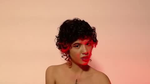 Eva  online show from December 16, 9:47 am