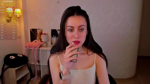 Im Eva online show from February 25, 4:44 am