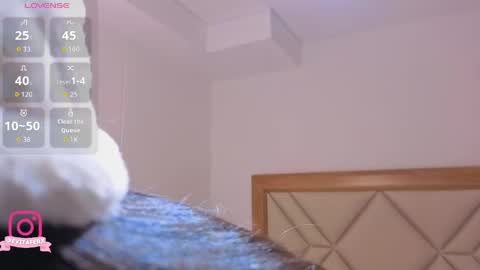 Snapshot of eva_depp_ chatting on April 2, 10:13 am Eva online show from April 2, 10:13 am