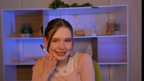 Snapshot of eva_drive chatting on September 9, 7:24 pm your dream online show from September 9, 7:24 pm