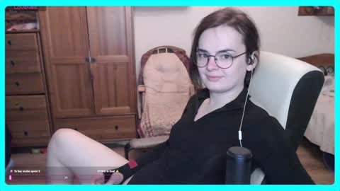 Snapshot of eva_katt chatting on December 3, 11:33 am Gamer Katt online show from December 3, 11:33 am
