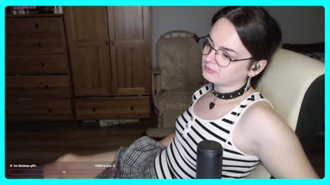Snapshot of eva_katt chatting on December 19, 11:07 am Gamer Katt online show from December 19, 11:07 am