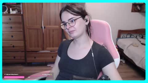 Snapshot of eva_katt chatting on February 26, 12:58 pm Gamer Katt online show from February 26, 12:58 pm