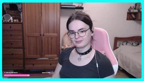 Snapshot of eva_katt chatting on February 27, 10:59 am Gamer Katt online show from February 27, 10:59 am