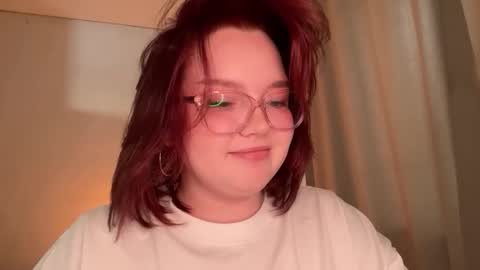 eva_kittenn online show from February 24, 1:31 pm