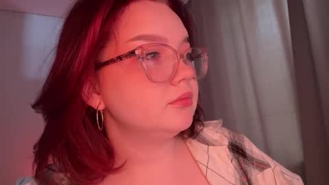 eva_kittenn online show from March 8, 6:06 am