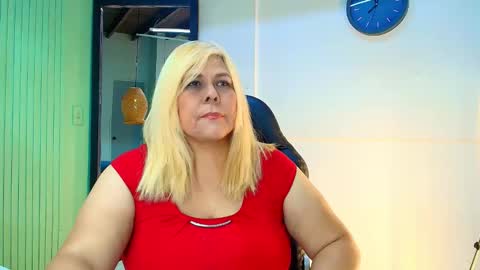 eva_love49 online show from March 13, 6:58 pm