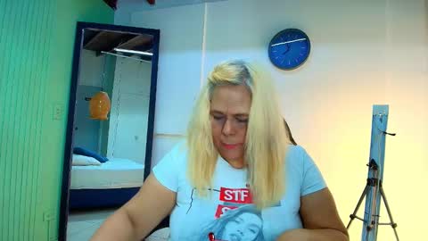eva_love49 online show from March 18, 6:00 pm