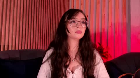 Angelinne online show from March 30, 1:12 pm