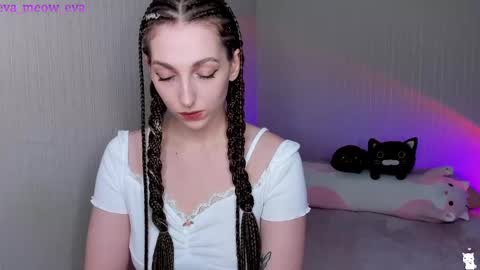 Snapshot of eva_meow_eva chatting on February 10, 9:15 pm eva_meow_eva online show from February 10, 9:15 pm