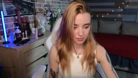 eva_mini online show from May 27, 10:07 pm