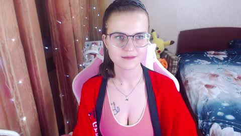 Snapshot of eva_orchid chatting on December 21, 10:30 pm Eva online show from December 21, 10:30 pm