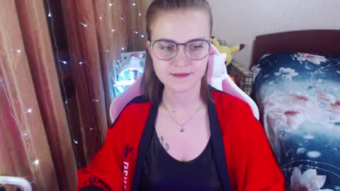 Snapshot of eva_orchid chatting on December 24, 7:11 pm Eva online show from December 24, 7:11 pm
