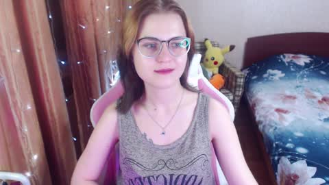 Snapshot of eva_orchid chatting on December 28, 10:02 pm Eva online show from December 28, 10:02 pm